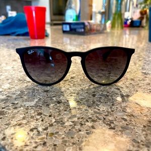 NWOT Ray Ban sunglasses